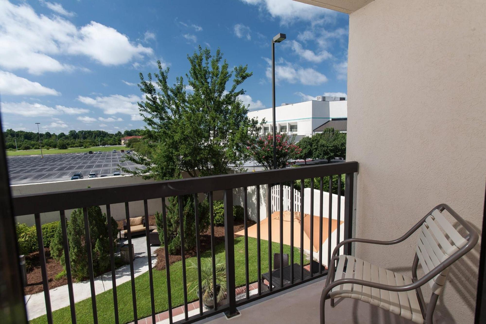 Courtyard Florence South Carolina Экстерьер фото